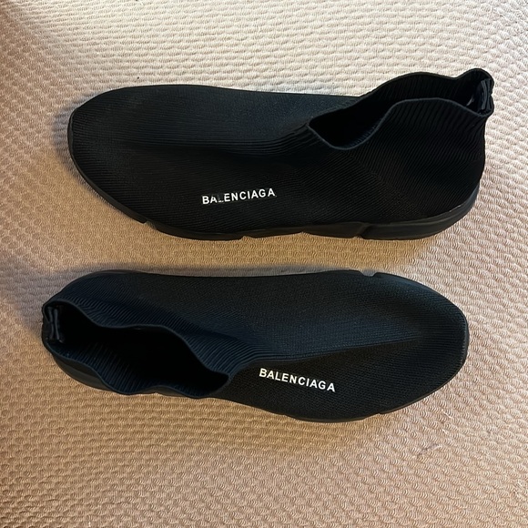 Balenciaga Speed Recycled Knit Sneakers - Picture 3 of 8